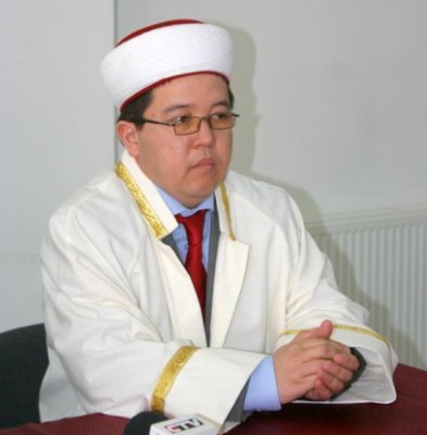 Muftiatul împarte 8.000 de pachete de carne